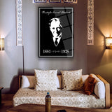 Atatürk Siyah Beyaz Anı Portre Cam Tablo – ATA136