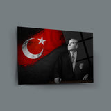 Atatürk ve Türk Bayrağı Portre Cam Tablo – ATA205