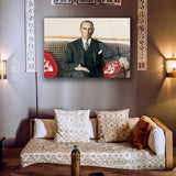 Atatürk Koltukta Dinlenirken Portre Cam Tablo – ATA206