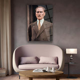 Atatürk Kararlı Bakışlar Cam Tablo – ATA157