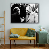 Atatürk Halk ile Sohbet Anı Cam Tablo – ATA209