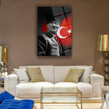 Atatürk Türk Bayrağı Önünde Cam Tablo – ATA182