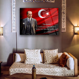 Atatürk Türk Bayrağı Önünde Cam Tablo – “Öğretmenler! Cumhuriyet Sizden…” – ATA249