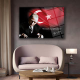 Atatürk “Ne Mutlu Türküm Diyene” Yazılı Cam Tablo – ATA118