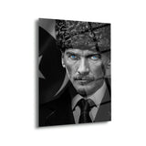 Mustafa Kemal Atatürk Mavi Göz Detaylı Siyah Beyaz Cam Tablo – ATA300