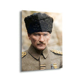 Mustafa Kemal Atatürk Kalpaklı Yakın Plan Portre Cam Tablo – ATA295