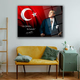 Atatürk “Her Fabrika Bir Kaledir” Yazılı Cam Tablo – ATA128