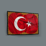 Altın Çerçeveli Türk Bayrağı Cam Tablo – ATA320