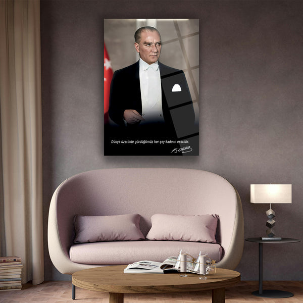 Atatürk ve Kadın Sözü Cam Tablo – ATA191