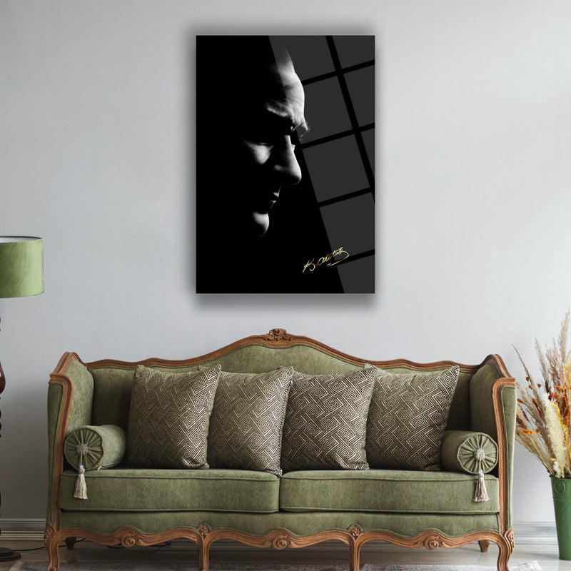 Atatürk Siyah Beyaz Minimalist Silüet Cam Tablo – ATA226