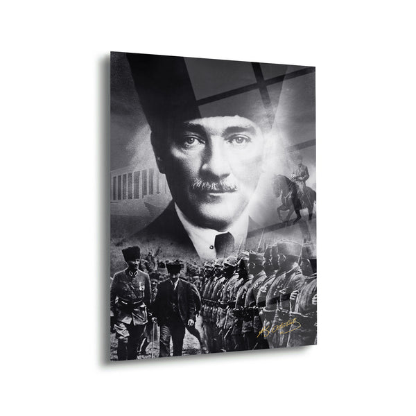 Atatürk Askeri Kompozisyon Cam Tablo – ATA130