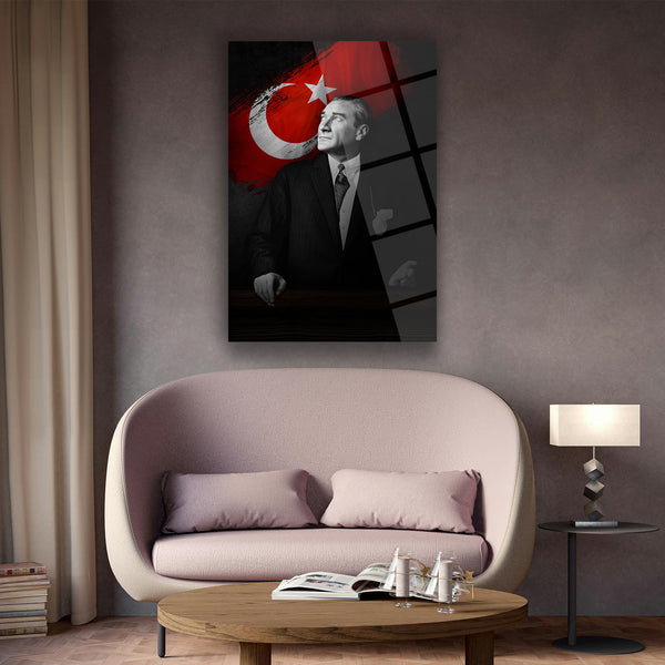 Atatürk Türk Bayrağı Temalı Siyah Fon Cam Tablo – ATA132