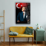 Mustafa Kemal Atatürk ve Türk Bayrağı Cam Tablo | Renkli Portre ve İmza - ATA120