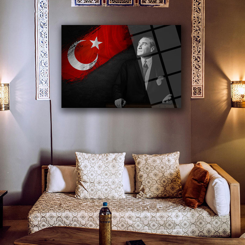 Atatürk ve Türk Bayrağı Portre Cam Tablo – ATA205
