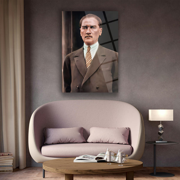 Atatürk Kararlı Bakışlar Cam Tablo – ATA157