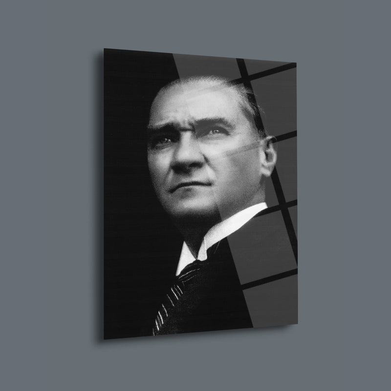 Atatürk Derin Bakışlar Cam Tablo – ATA163