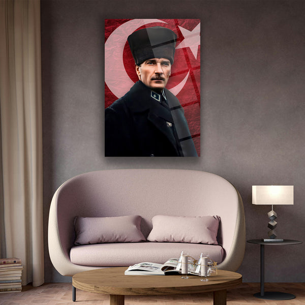 Atatürk Türk Bayrağı Önünde Cam Tablo – ATA175