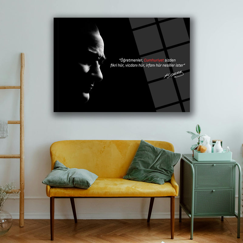 Atatürk’ün Öğretmenler Sözü ile Silüet Portre Cam Tablo – ATA213