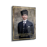 Atatürk Kalpaklı ve Takım Elbiseli Sözlü Portre Cam Tablo – ATA185