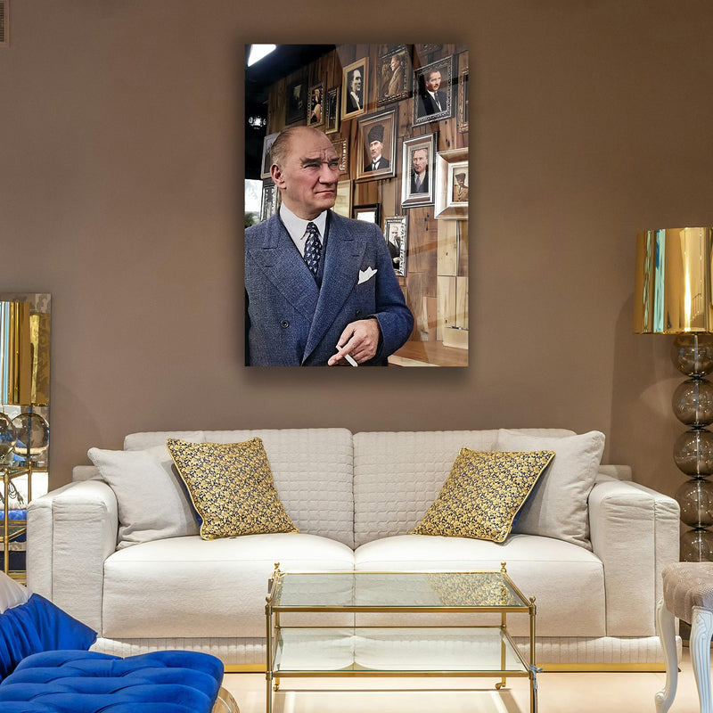 Atatürk Fotoğraf Galerisi Arka Planlı Portre Cam Tablo – ATA186