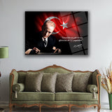 Atatürk’ün Vatan Sevgisi Sözü ile Yazı Yazarken Portre Cam Tablo – ATA216
