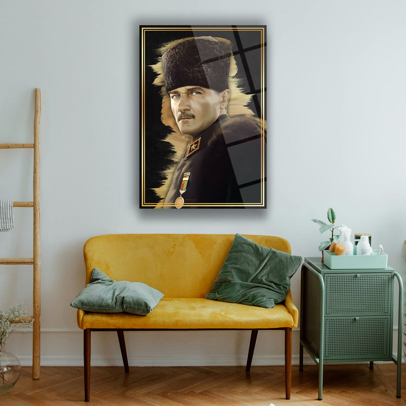 Atatürk Askeri Üniformalı Portre Cam Tablo – ATA232