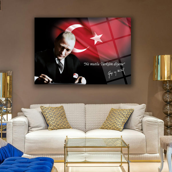 Atatürk “Ne Mutlu Türküm Diyene” Yazılı Cam Tablo – ATA118