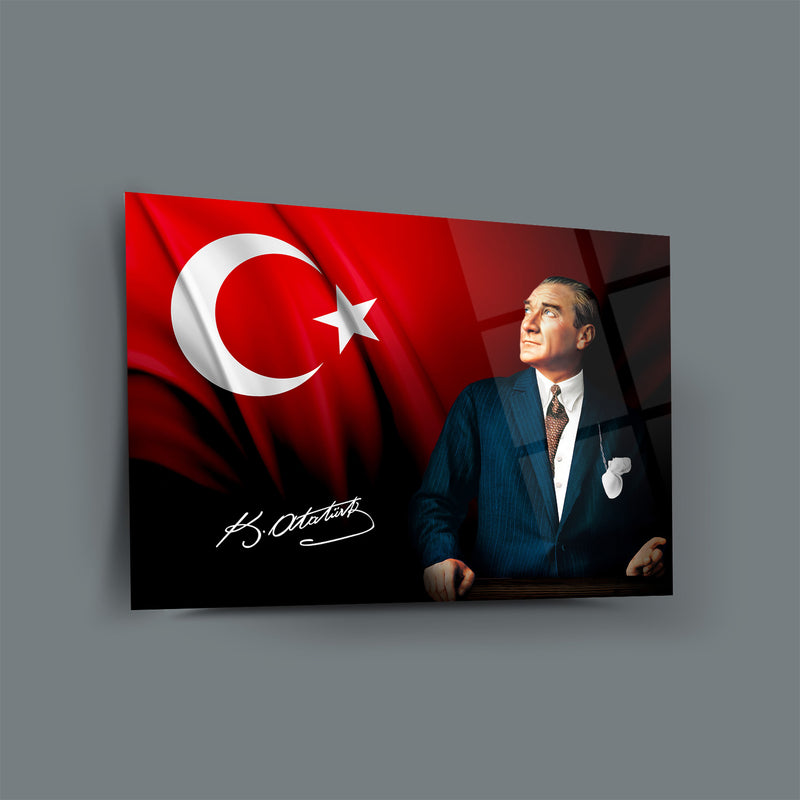 Atatürk İmzalı Türk Bayrağı Temalı Cam Tablo – ATA223