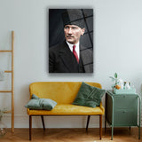 Mustafa Kemal Atatürk Kalpaklı Renkli Portre Cam Tablo – ATA298