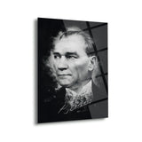Mustafa Kemal Atatürk Sanatsal Siyah Beyaz Cam Tablo – ATA285