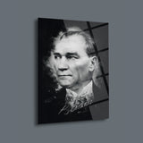 Mustafa Kemal Atatürk Sanatsal Siyah Beyaz Cam Tablo – ATA285