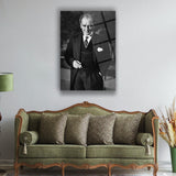 Mustafa Kemal Atatürk Siyah Beyaz Portre Cam Tablo – ATA282