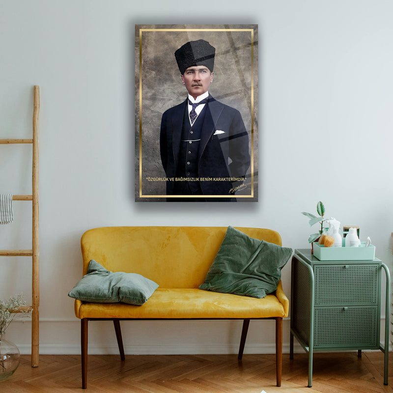 Atatürk Cam Tablo – “Özgürlük ve Bağımsızlık Benim Karakterimdir” – ATA250